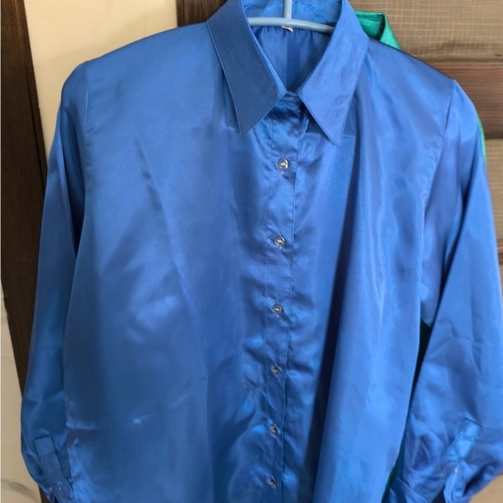 🌷Elegant Satin Shirts cco